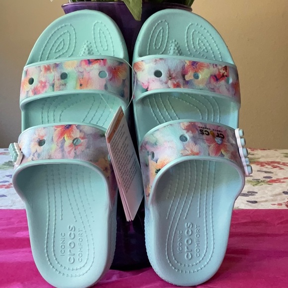 😴💐 CROCS CLASSIC DREAM SANDALS 💐😴 NWT 😴💐 - Picture 8 of 16